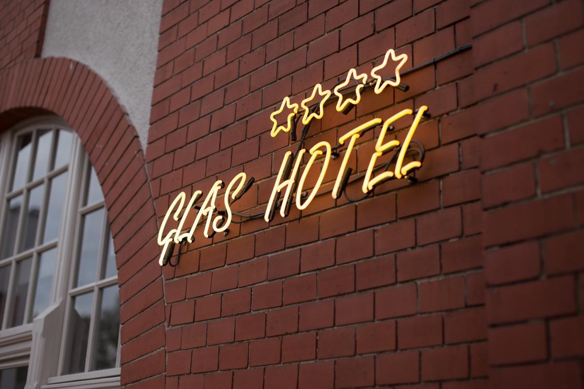 Glas-Hotel 4* Zary  Bagian luar foto